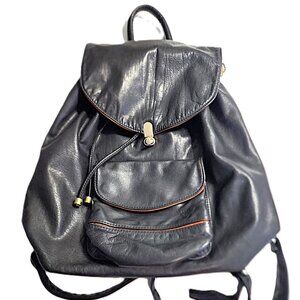 Atelier V Cuir handmade black leather backpack